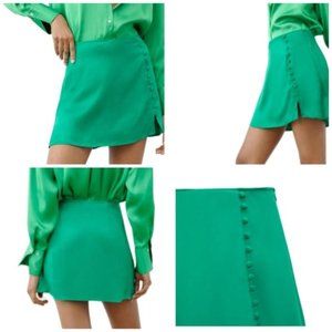 BNWT - ZARA Green Mini Skirt